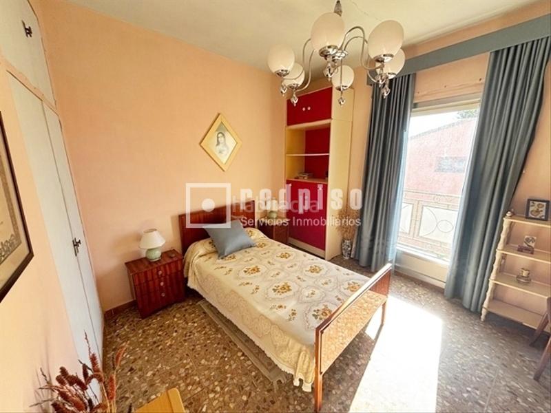 Foto fd1038ad-cb21-4c9b-a27b-9ca331450343. Casa con parcheggio in Robledillo de Mohernando