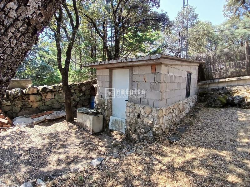 Foto 296654a8-a11d-4b25-875e-9edc0e3f9b3d. Terreno residencial parcela urbana en montencinarel escorial en Escorial (El)