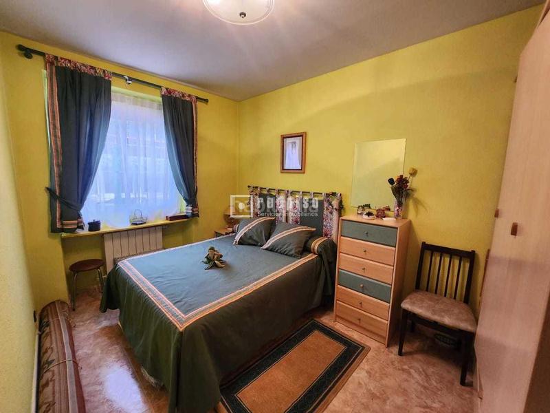 Foto 5fd61510-98bc-46b7-81e8-f3a6ed09d38b. Xalet amb calefacció a Navas del Marqués (Las)