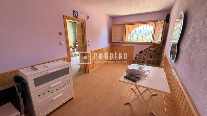 Foto fae86236-9341-4c10-b51d-68ab974b91b3. Xalet amb aparcament a Tiemblo (El)