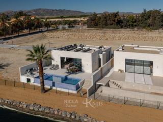 Xalet a Golf Valle Este. Nuevas villas de lujo en valle del este, vera almería