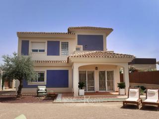 Casa  N/a. Chalets nuevos con 3 dorm y 3 baños en lorca murcia