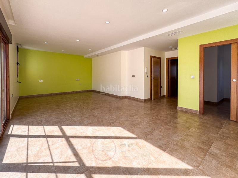 Foto 497d4dee-d189-4897-8f4d-c4b6385fa5e9. Maison dans calle velazquez dans San Juan de los Terreros