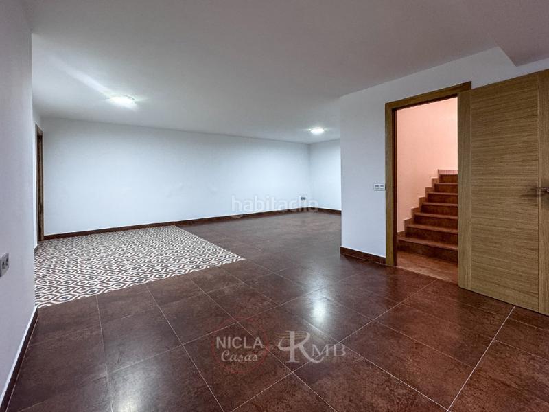 Foto cec6d9a9-a63e-4d17-ac43-db298fd51715. Maison dans calle velazquez dans San Juan de los Terreros