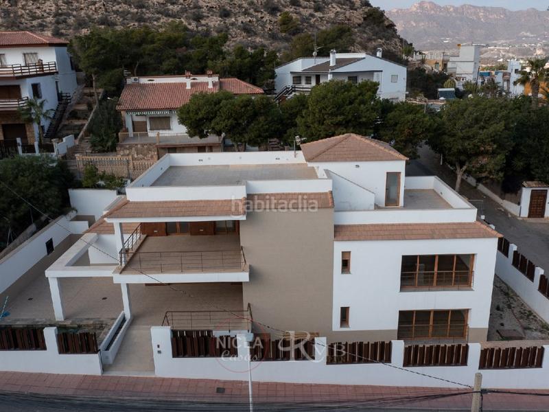 Foto d0a27472-7431-41fb-ab65-8e0e9e727463. Maison dans calle velazquez dans San Juan de los Terreros