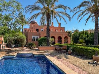 Casa a Camino cabuzana. Villa estilo morisco con piscina en la cabuzana, vera almería
