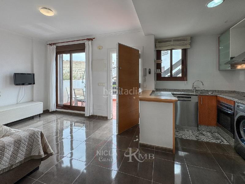 Foto ec017355-b876-48e9-9f5a-e78bbb4a1a6c. Piccolo appartamento in avenida alcazaba in Las Salinas Vera