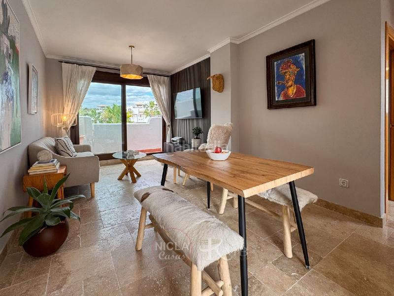 Foto 516bfb04-bae4-4c15-b9ae-34b3e06c1c20. Apartament amb piscina a Las Salinas Vera