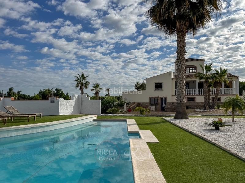 Foto ba6902e0-7d90-4b10-8f07-7b175b3c43e1. House with heating pool in Vera ciudad Vera