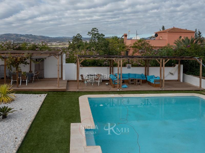 Foto babe8e24-34e0-4c70-ae2d-e9c5f7ec1910. House with heating pool in Vera ciudad Vera