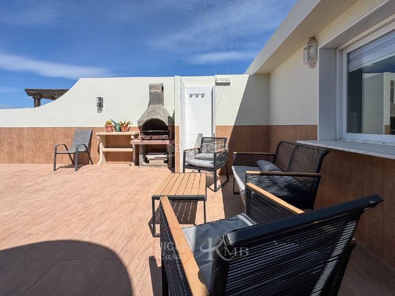Foto 1bc7d1e4-c5f7-494f-8ab9-0d2ab0242e7b. Apartament amb piscina a Cala Marqués Vera