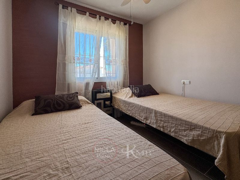 Foto 9b35b17e-74c6-4663-b0ac-2d2e7ca12e16. Apartament amb piscina a Cala Marqués Vera