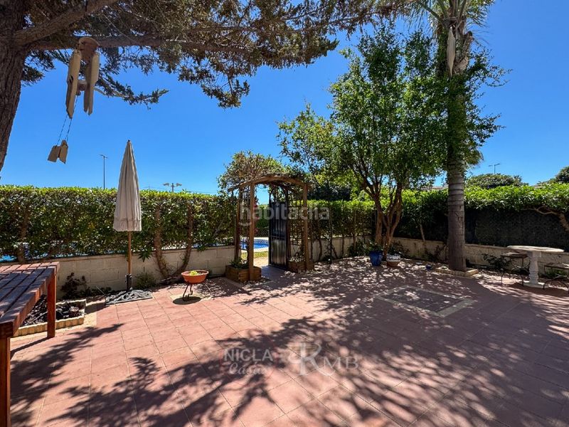 Foto 1dc0b600-de34-4db9-a9b4-39bb1b1c4dca. Dúplex amb piscina a Lomas del Mar Vera