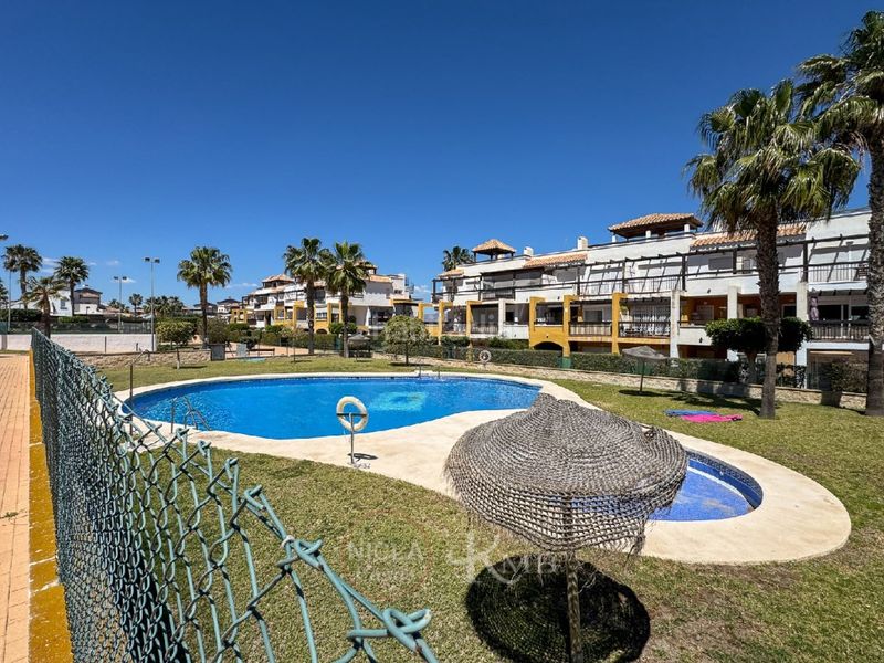 Foto 4881d123-ac3a-422e-8c7a-5589ce2eb567. Dúplex amb piscina a Lomas del Mar Vera