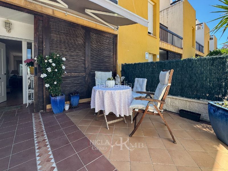 Foto 674d7445-45f2-4fc7-acf4-21a9f370ab39. Dúplex amb piscina a Lomas del Mar Vera