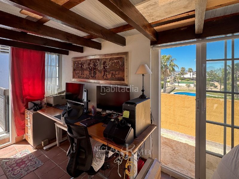 Foto 728b3864-a1d5-497a-944e-cfaf4c8db054. Dúplex amb piscina a Lomas del Mar Vera