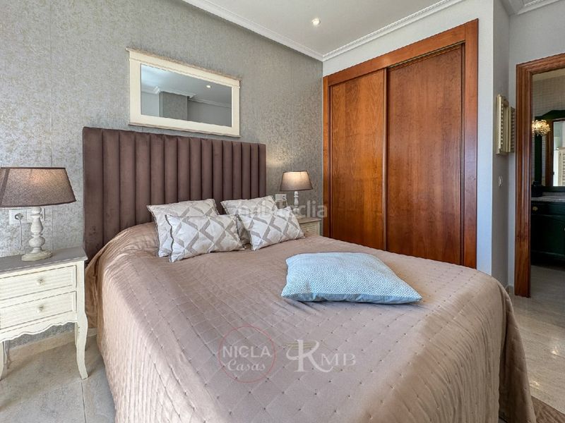 Foto 504826ba-1ebd-4fe7-abf8-847729dc3a1c. Apartament amb piscina a Las Salinas Vera