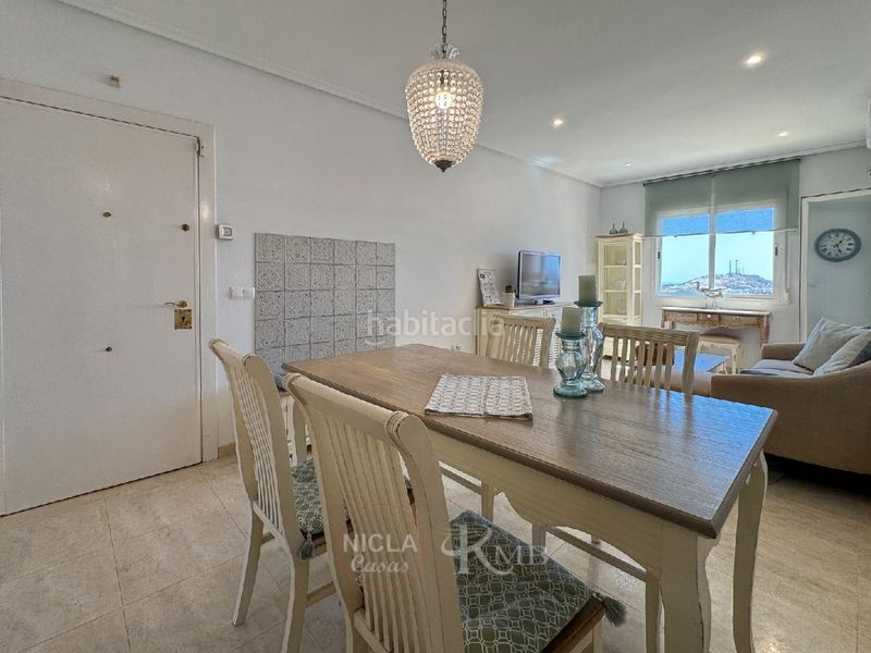 Foto b3fa1f82-c553-4afc-b6a2-2d3e76150e14. Apartament amb piscina a Las Salinas Vera