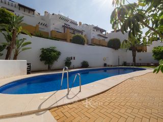 Apartament  Calle pitas las. Ático con solarium en lomas del mar v, vera playa almería