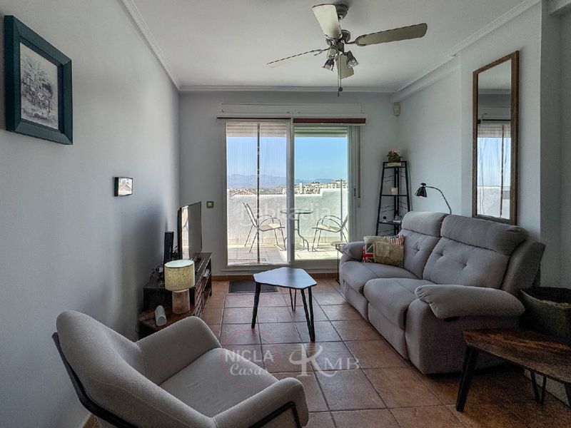 Foto 7689468c-3b9d-407b-8aa1-55d4ac399cc9. Apartament amb piscina a Las Salinas Vera