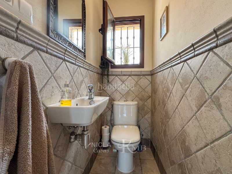 Foto d273eed8-824a-4cf3-9cfc-c01b24fc1a9e. Casa amb piscina a Bédar