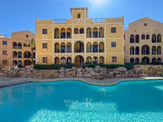 Apartamento  Poligono sector al-2. Apartamento con 3 dormitorios en desert springs almería