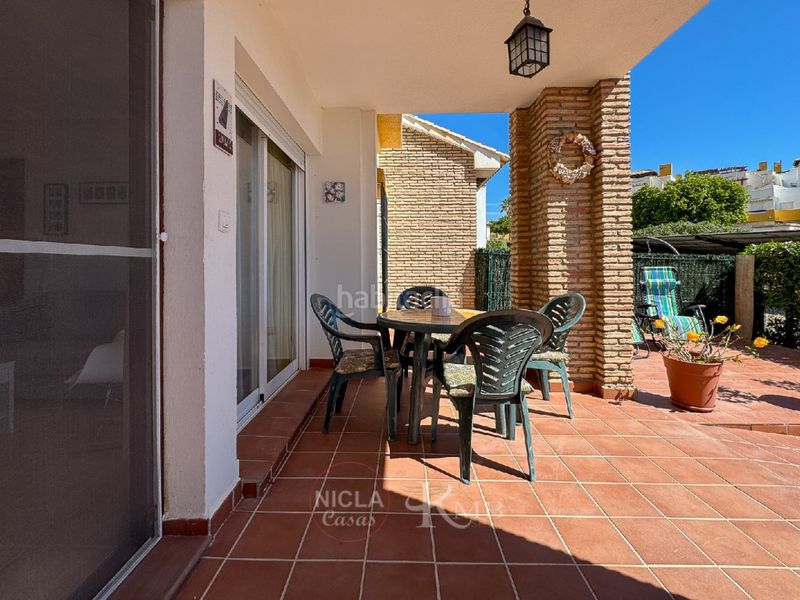 Foto ec5799ea-afe9-41fa-85db-73f32027c1a6. Apartament amb piscina a Las Salinas Vera