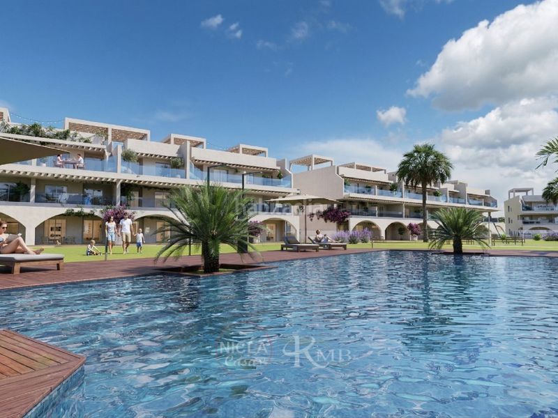 Foto 1c28700c-8d28-46bd-9c28-31f80ee0e112. Apartament amb piscina a Las Salinas Vera