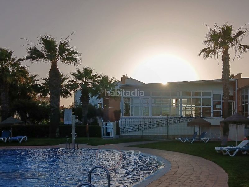 Foto 54f6437c-3fd1-45a7-82ca-d96fe18cc90f. Apartament amb piscina a Vera playa naturista Vera