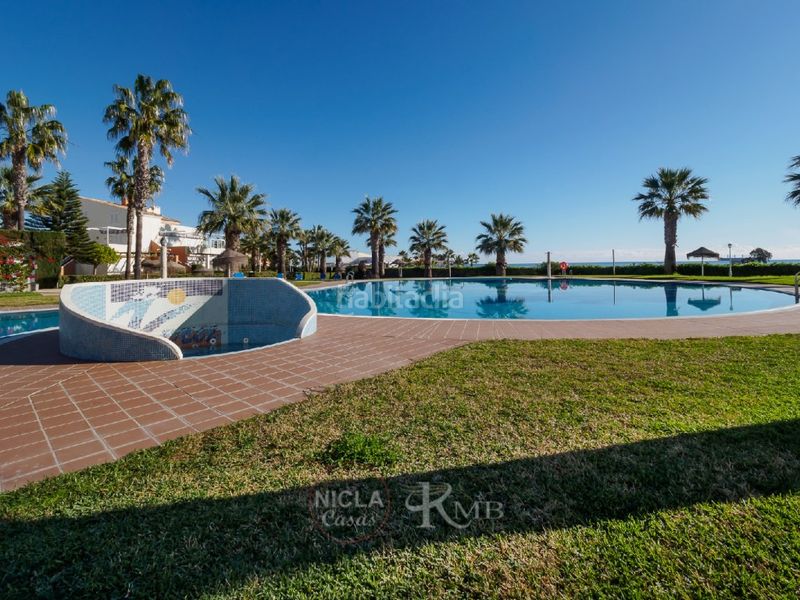 Foto f7098633-03c2-4b1c-bf7d-53f6ed8942a1. Apartament amb piscina a Vera playa naturista Vera