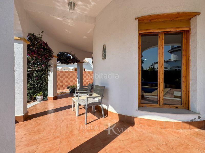 Foto c72e6437-f67f-4a20-a2cf-0b84f03abb79. Casa amb piscina a Vera playa naturista Vera