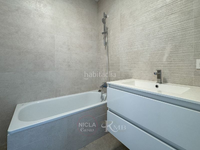 Foto cb43ea19-e117-49c4-9115-7158807fadda. Apartament amb aparcament piscina a Las Escobetas Garrucha