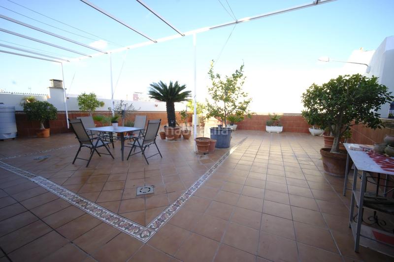 Foto faf82350-b0ad-4a6a-8142-3df478c2cedf. Flat with parking in Nueva Alcalá Alcalá de Guadaira