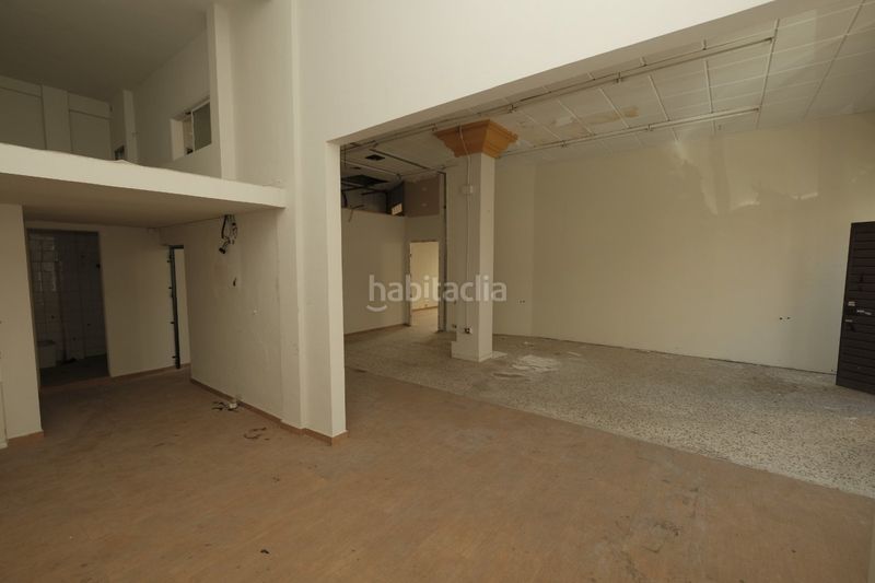 Foto be297758-7bb4-4d70-a0d9-71dba4602710. Lloguer local comercial a Centro Alcalá de Guadaira