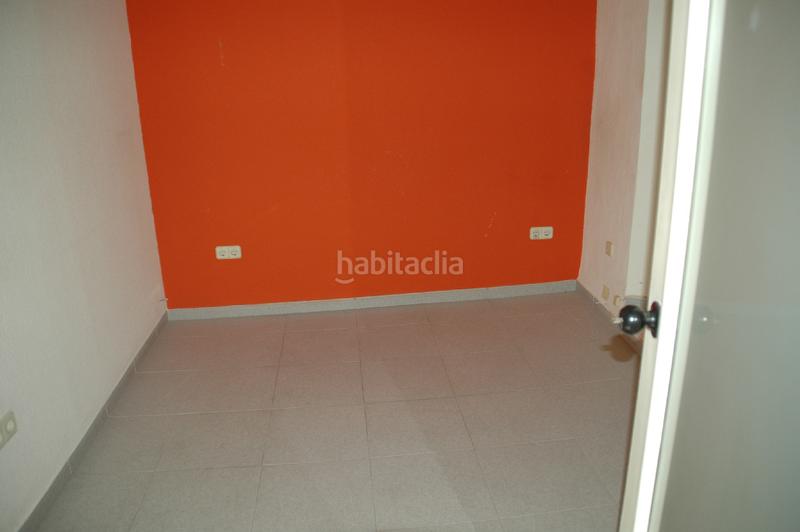 Foto 5145a8fe-edab-4a95-b23f-63d1231d72e7. Alquiler oficina  de 60 m2 en el Centro. en Alcalá de Guadaira