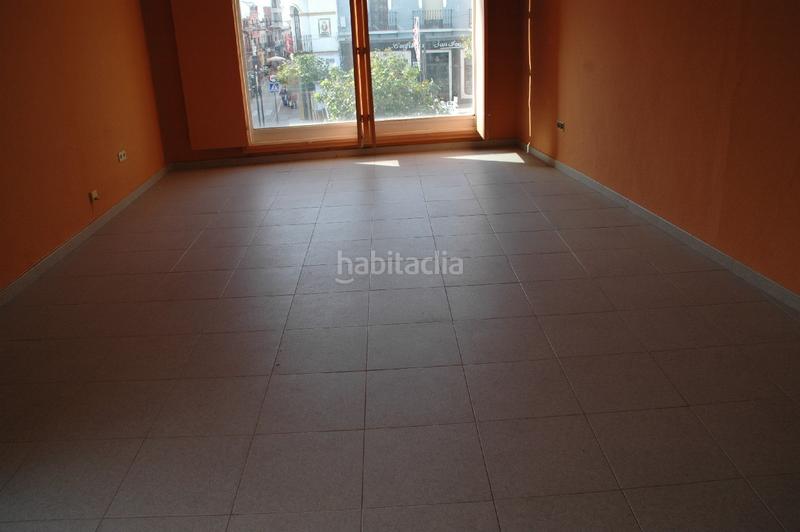 Foto 0df7a9eb-deb4-41f7-84e3-e979dc013a5e. Lloguer oficina a Centro Alcalá de Guadaira