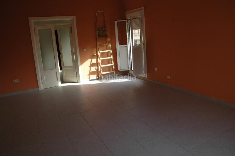 Foto 8a8bf572-7b76-4b59-bed6-3477d7bfd296. Rent office space in Centro Alcalá de Guadaira