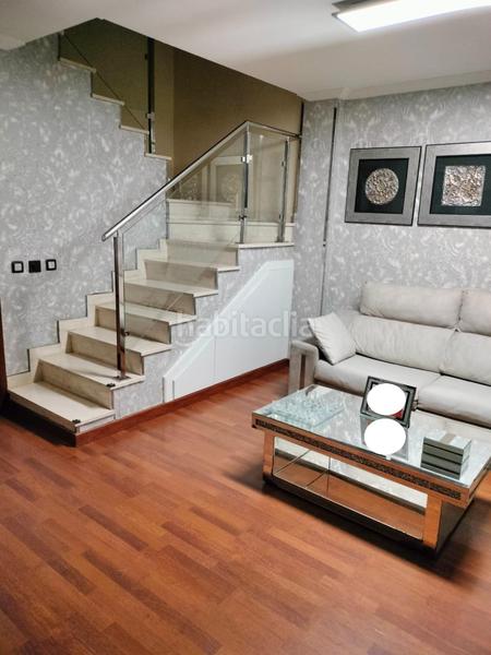 Foto 489d5f33-db3e-4939-b3bb-b004e4d3bb22. Doppelhaus mit pool in Oromana Alcalá de Guadaira