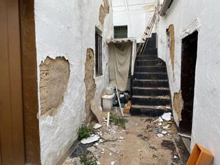 Casa a Centro. Casa para derribo o reforma integral cerca del centro