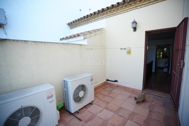 Foto 1ab22b2b-8f55-4b49-b2cb-20e45859cb25. Casa amb aparcament a Nueva Alcalá Alcalá de Guadaira