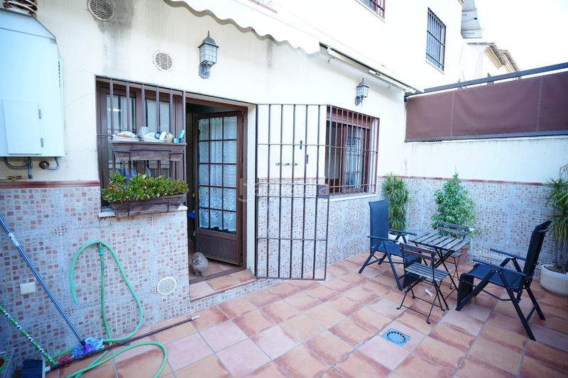 Foto a89ba62d-133e-4373-b4b5-1bb654627d51. Casa amb aparcament a Nueva Alcalá Alcalá de Guadaira