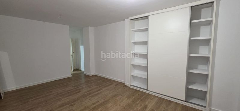 Foto f7eea951-ac01-427f-8b2a-f24ce0b5a1e7. Pis a Centro Alcalá de Guadaira