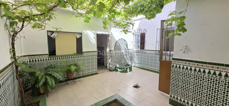 Foto 46502ce8-6acd-49f5-ae1c-eaeb3cbc350a. Casa amb aparcament a Nueva Alcalá Alcalá de Guadaira