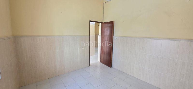 Foto adccf9e5-c106-4389-afef-95fd1bb07160. Casa amb aparcament a Nueva Alcalá Alcalá de Guadaira