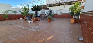 Lloguer Pis a Nueva Alcalá. Vivienda en planta alta en la zona de beca