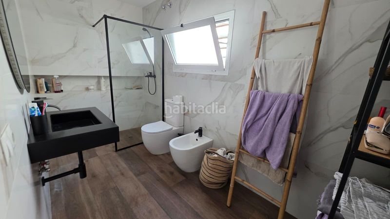 Foto c02c413b-aefe-4d59-8d96-860588761214. Casa amb aparcament a Los Molinos Alcalá de Guadaira