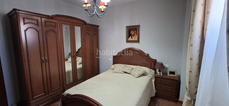Foto ac778a29-3121-45ab-8600-6149f99ff4ab. Casa amb aparcament a Centro Alcalá de Guadaira