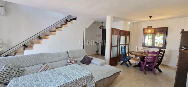 Foto 5b9ce2f0-f0e3-4310-87a6-96a78bb146bc. Casa amb aparcament a Los Molinos Alcalá de Guadaira