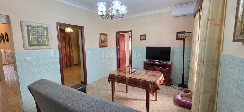 Foto aba974db-dfa2-4676-b1e4-7767b2da2755. Casa amb aparcament a Centro Alcalá de Guadaira