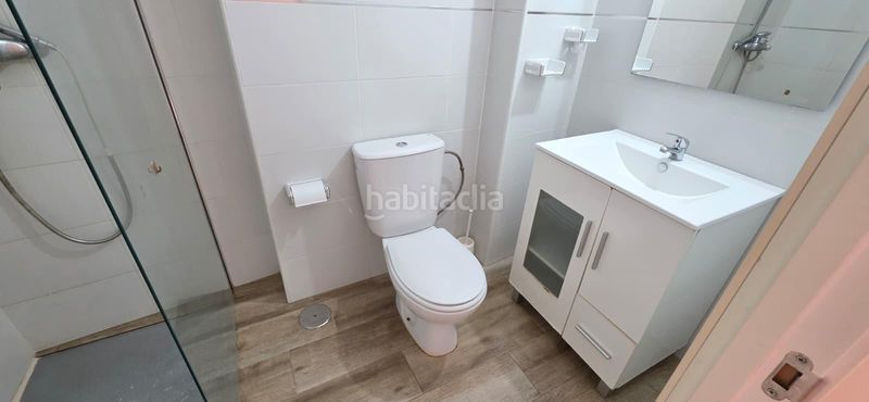Foto aabe3838-4582-4098-927b-3ebd34d2c7b0. Pis a Centro Alcalá de Guadaira